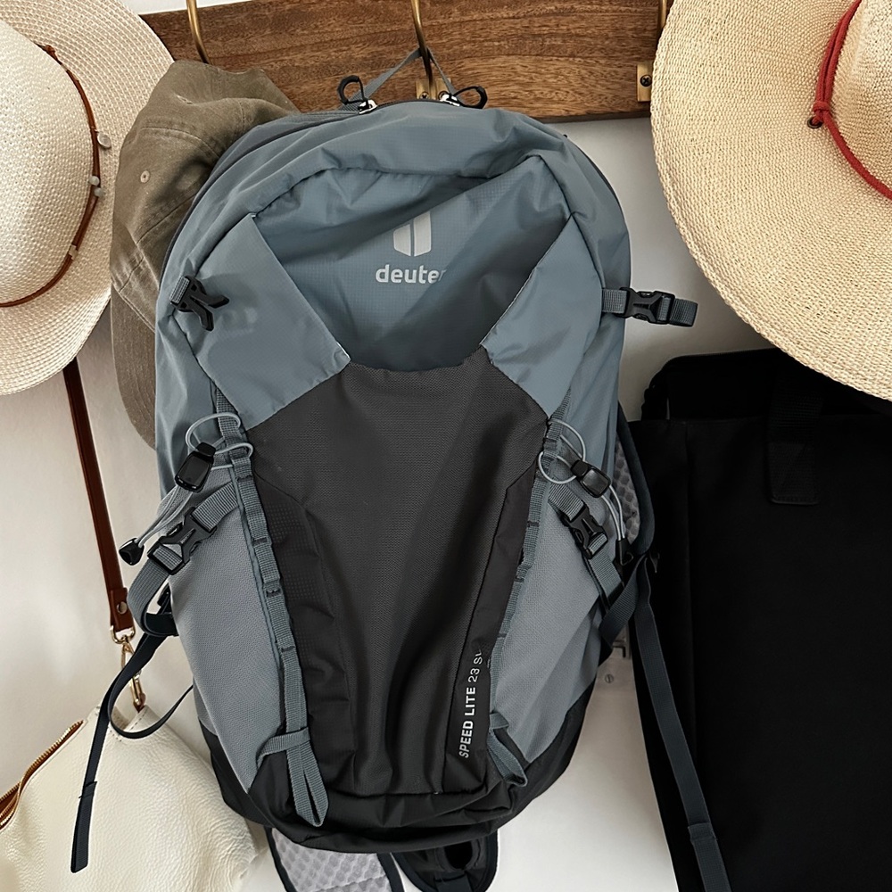 Deuter Women’s Speed Lite 23L SL Hiking Bag